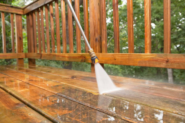 Best Garage Pressure Washing  in Dobbs Ferry, NY